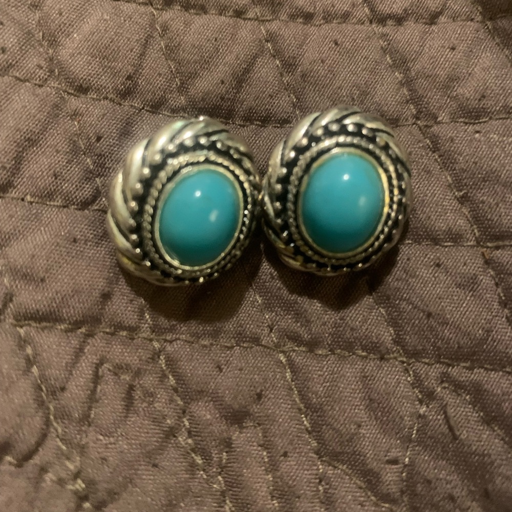 Vintage Avon earrings